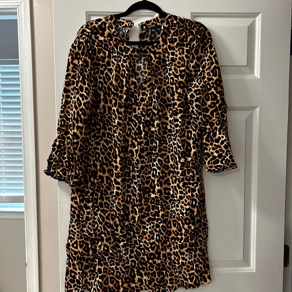 Ana leopard dress